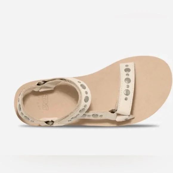 Teva White Sandals Comfortable and Versatile